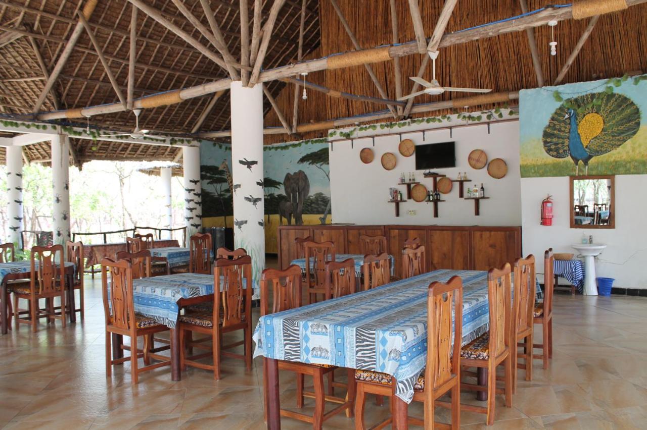 Voyage Village Lodge Mikumi المظهر الخارجي الصورة