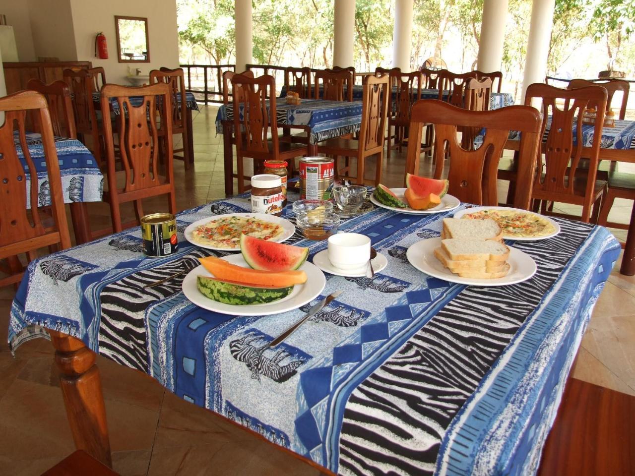 Voyage Village Lodge Mikumi المظهر الخارجي الصورة
